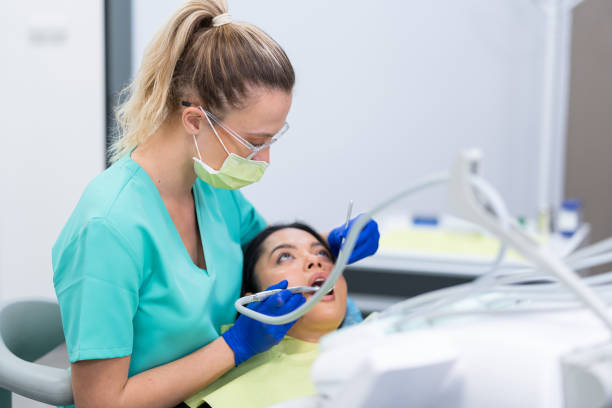 Best Emergency Dental Extractions in Newaygo, MI